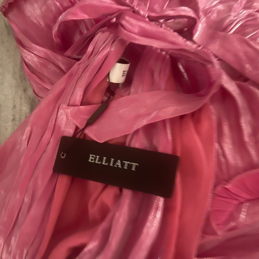 Elliatt Teagan Maxi Dress, size xxs NWT bubblegum pink - Picture 10 of 13